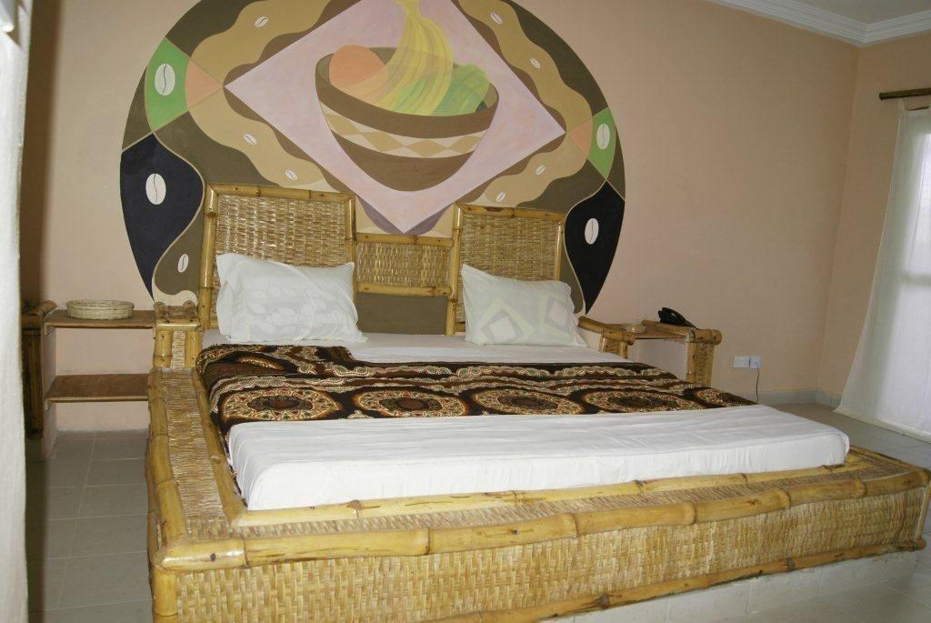 Bamboo Garden Hotel Серекунда Экстерьер фото